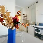 Willy - 4 Personnes Check In H24 - Wifi Apartment Lyon